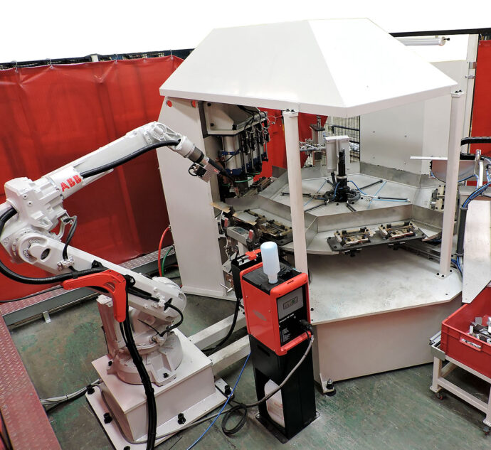Célula de soldadura soportes motor